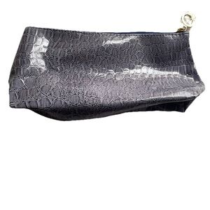 ESTEE LAUDER Crocodile COSMETICS Bag Periwinkle ZIP-TOP Closure NWOT